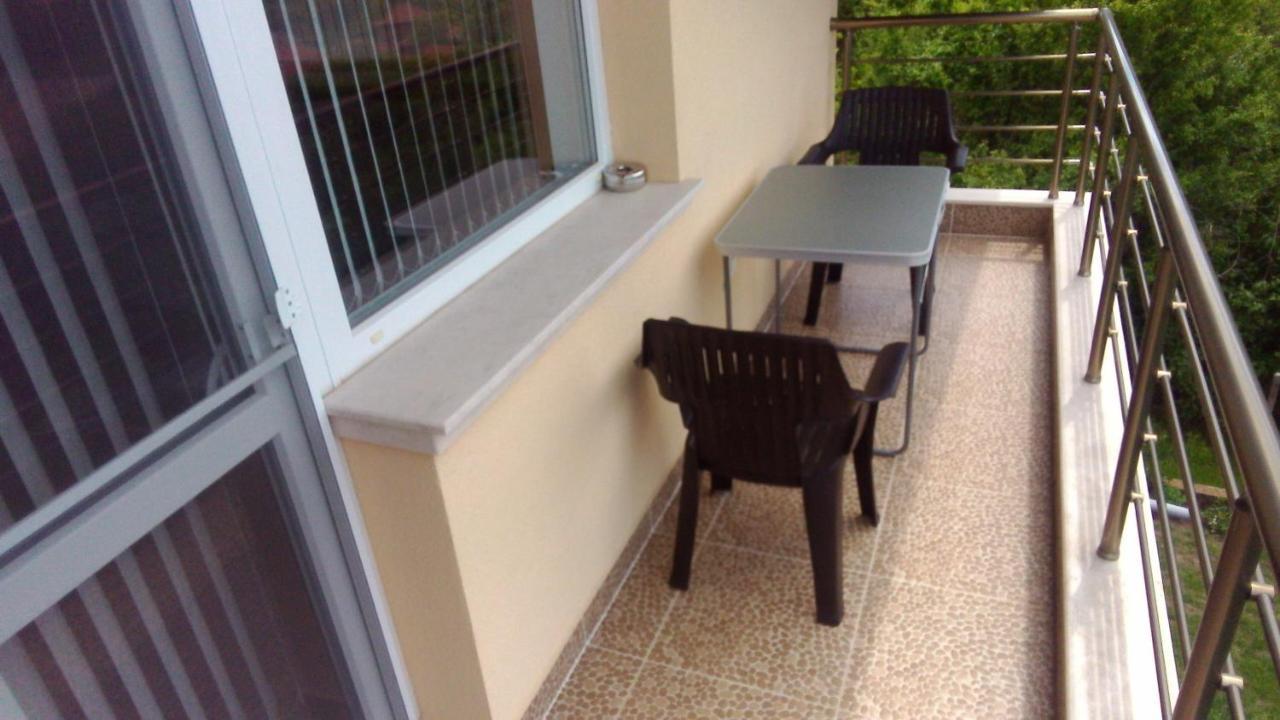 Къща За Гости Светлана Sapareva Bania Exterior foto